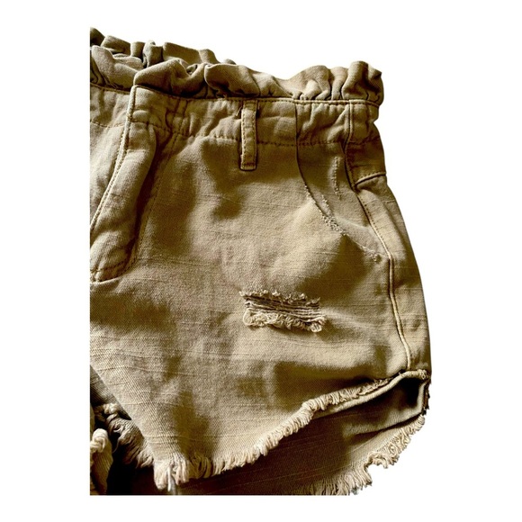 KITTENISH-WOMENS TAN PAPER BAG SHORTS -SIZE SMALL - Picture 3 of 5